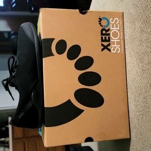 Xero Shoes, Men's size 9, Black